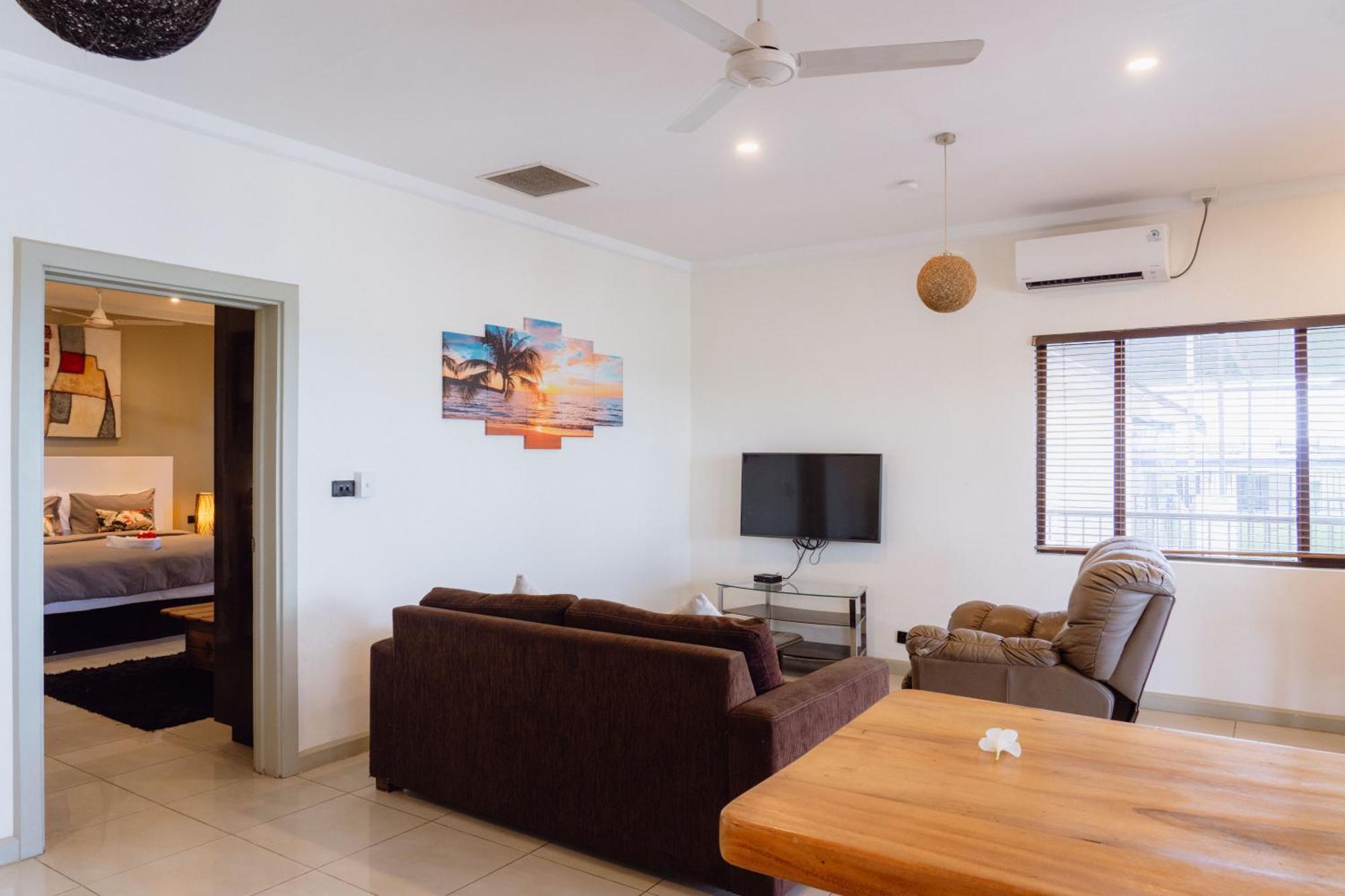 Smugglers Cove Beach Resort & Hotel Нанди Экстерьер фото
